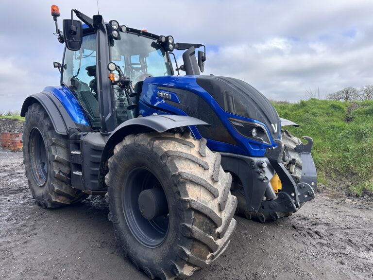 Valtra T234 Direct – Twin Trac